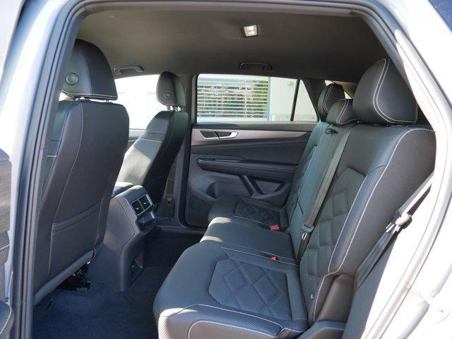 new 2026 Volkswagen Atlas Cross Sport car, priced at $41,918