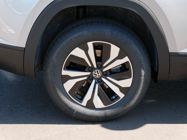 new 2026 Volkswagen Atlas Cross Sport car, priced at $41,918