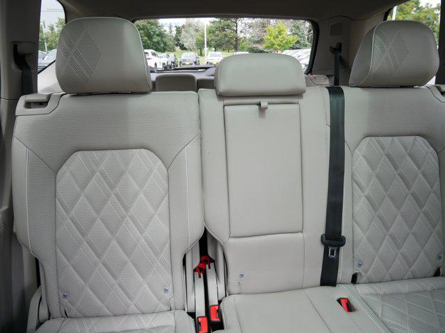 used 2025 Volkswagen Atlas car, priced at $44,475
