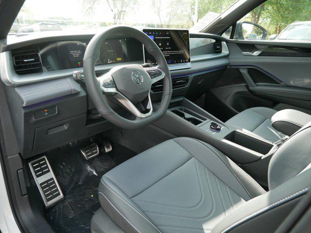new 2025 Volkswagen Tiguan car, priced at $40,188