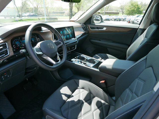 new 2025 Volkswagen Atlas car, priced at $45,343