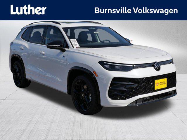 new 2025 Volkswagen Tiguan car, priced at $38,990