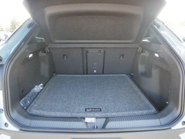 new 2025 Volkswagen ID.4 car, priced at $52,854