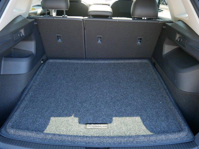 new 2025 Volkswagen Tiguan car, priced at $35,075