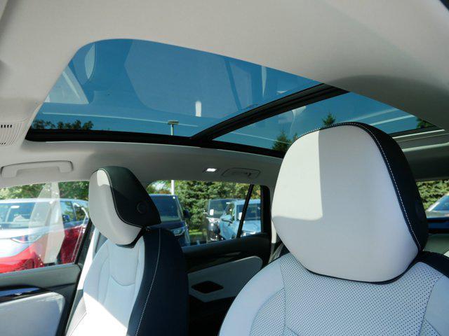 new 2025 Volkswagen Tiguan car, priced at $35,075