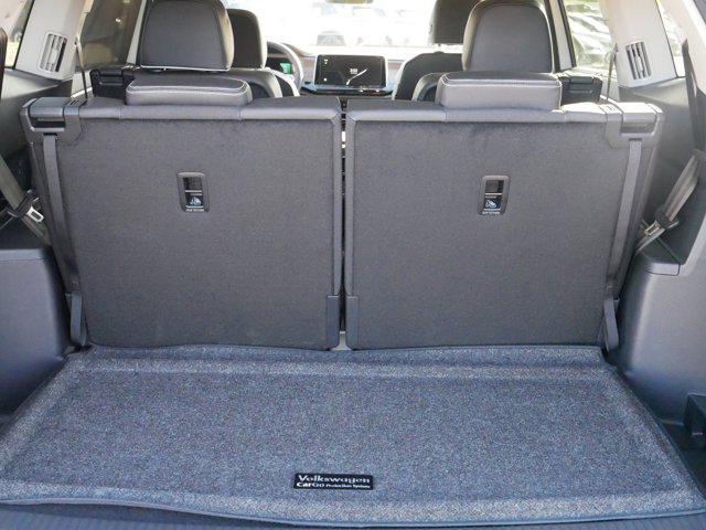 new 2026 Volkswagen Atlas car, priced at $57,685