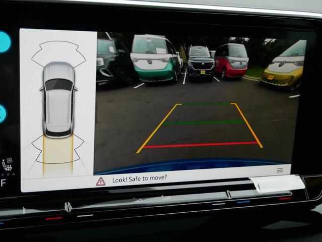 new 2026 Volkswagen Atlas Cross Sport car, priced at $51,215