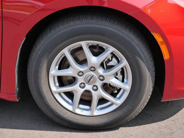 used 2024 Chrysler Pacifica car, priced at $29,475