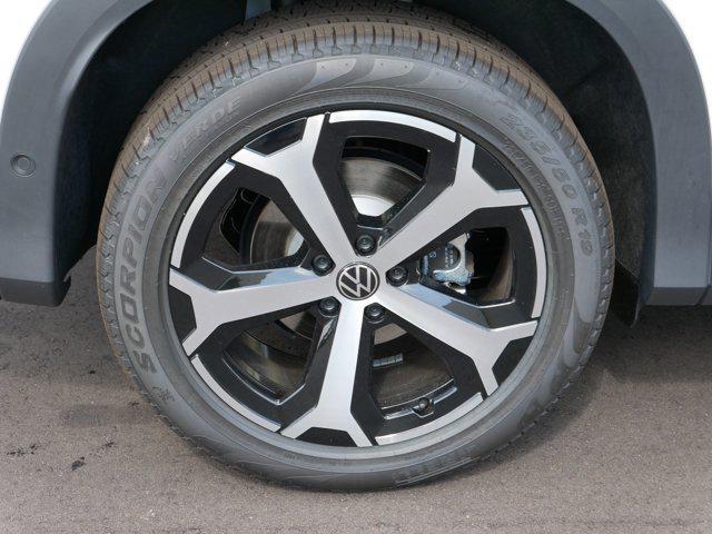 new 2025 Volkswagen Tiguan car, priced at $34,315