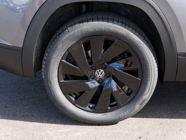 new 2025 Volkswagen Atlas Cross Sport car, priced at $43,610