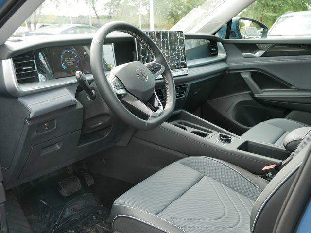 new 2025 Volkswagen Tiguan car, priced at $34,330