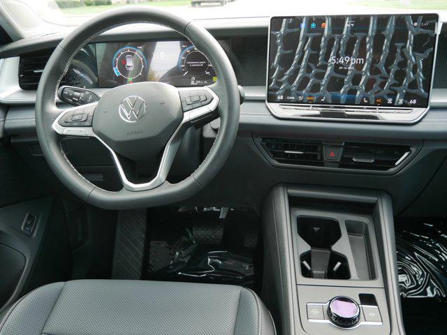 new 2025 Volkswagen Tiguan car, priced at $34,330