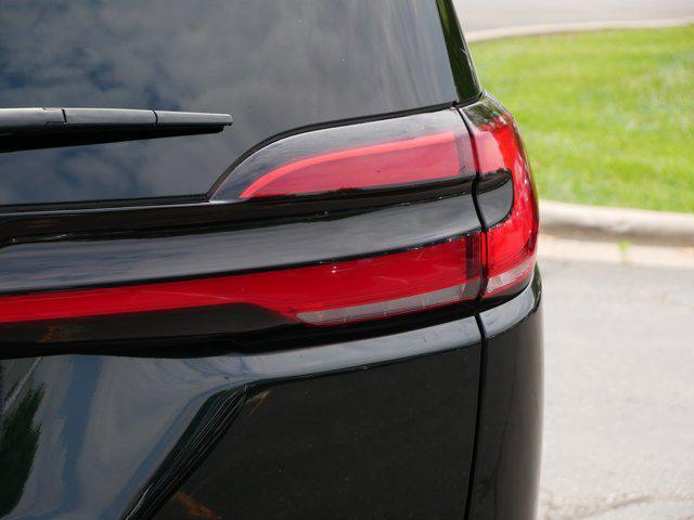 used 2023 Chrysler Pacifica Hybrid car, priced at $25,495