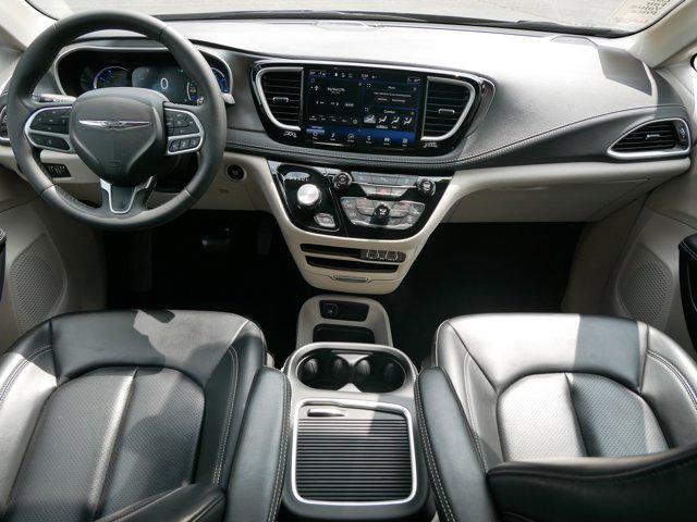 used 2023 Chrysler Pacifica Hybrid car, priced at $25,495