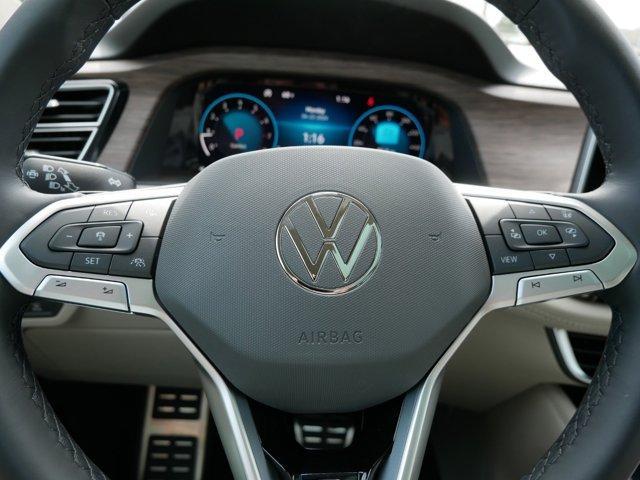 new 2024 Volkswagen Atlas car, priced at $52,351