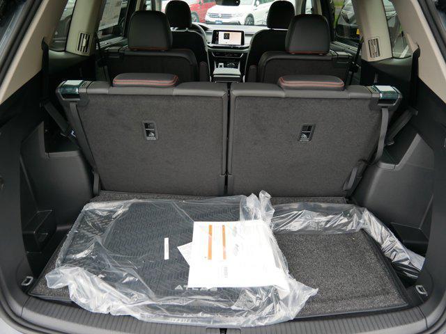 new 2025 Volkswagen Atlas car, priced at $46,105