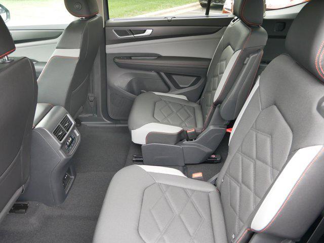 new 2025 Volkswagen Atlas car, priced at $46,105