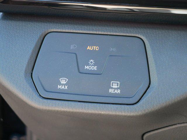 new 2025 Volkswagen ID.4 car, priced at $35,784