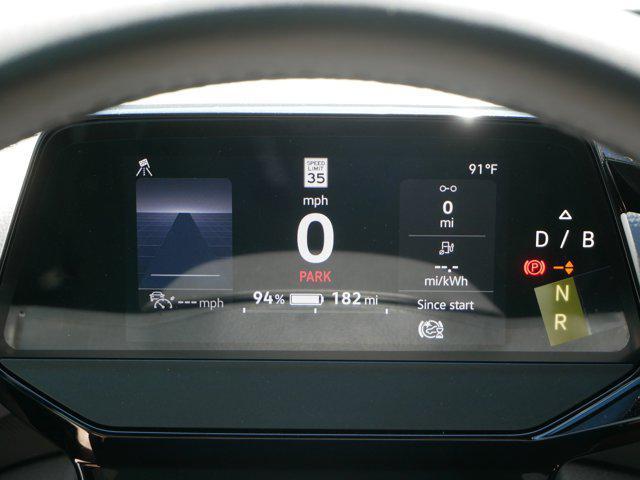 new 2025 Volkswagen ID.4 car, priced at $35,784