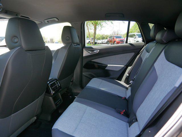 new 2025 Volkswagen ID.4 car, priced at $35,784
