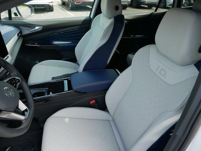 new 2025 Volkswagen ID.4 car, priced at $52,965