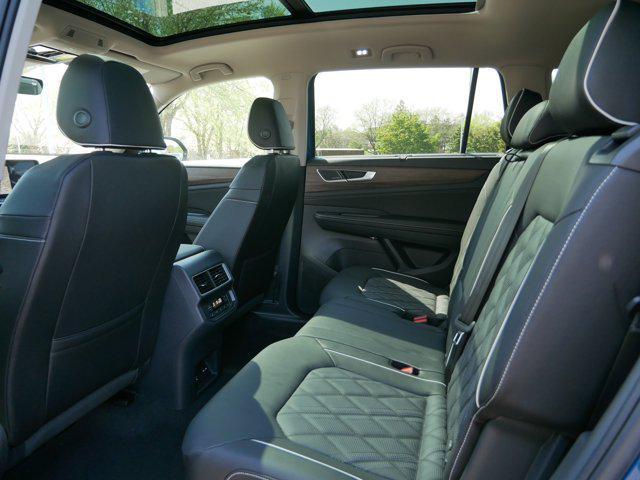 new 2025 Volkswagen Atlas car, priced at $53,811