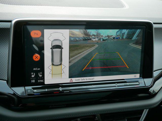 new 2025 Volkswagen Atlas car, priced at $45,771