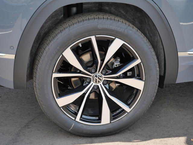 new 2026 Volkswagen Atlas Cross Sport car, priced at $53,112