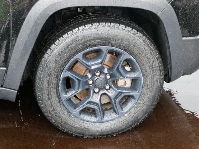 used 2020 Jeep Cherokee car, priced at $17,475