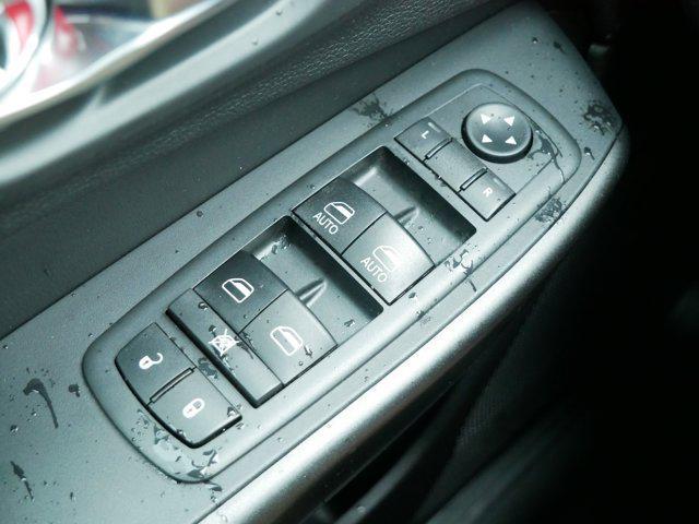 used 2020 Jeep Cherokee car, priced at $17,475