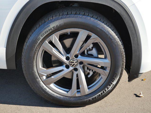 used 2024 Volkswagen Atlas Cross Sport car, priced at $36,975