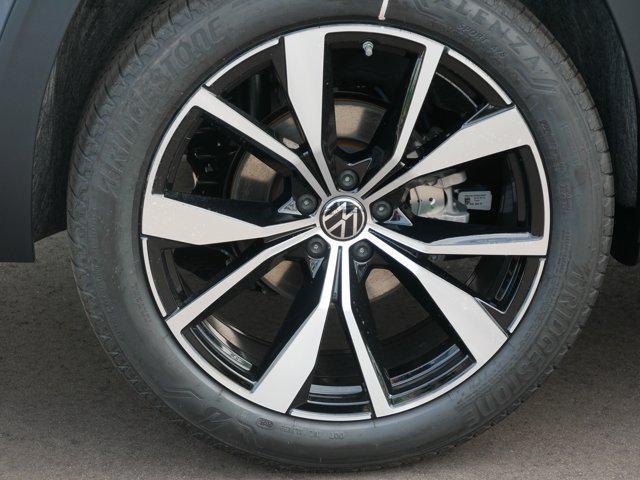new 2026 Volkswagen Atlas car, priced at $57,990