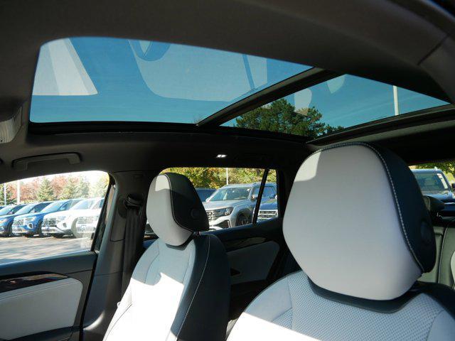 new 2026 Volkswagen Tiguan car, priced at $41,625