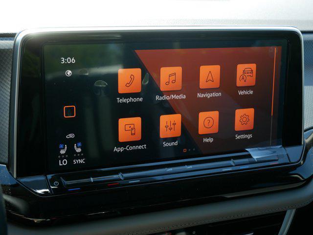 new 2025 Volkswagen Atlas car, priced at $47,902