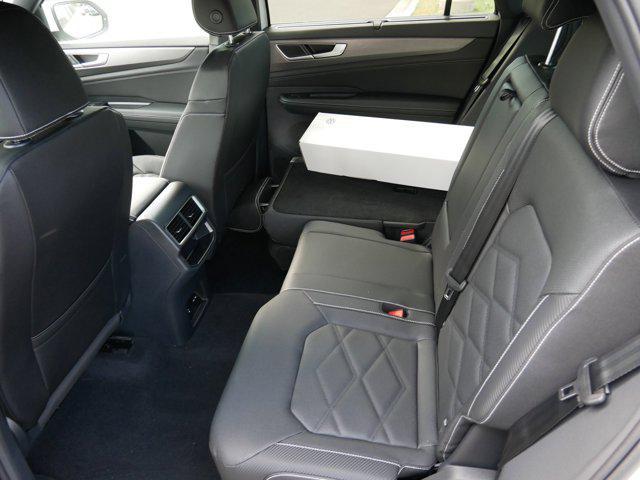 new 2026 Volkswagen Atlas Cross Sport car, priced at $47,453