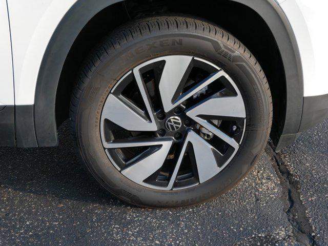 used 2024 Volkswagen Atlas car, priced at $37,975