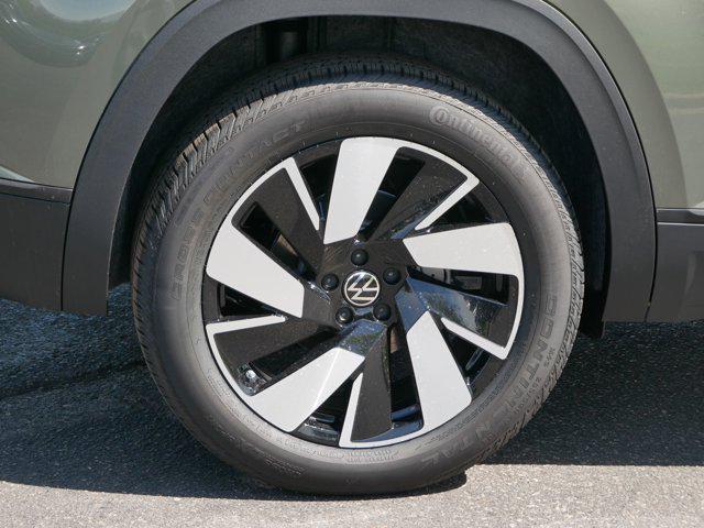 new 2025 Volkswagen Atlas Cross Sport car, priced at $44,945