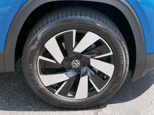 used 2024 Volkswagen Atlas Cross Sport car, priced at $37,475