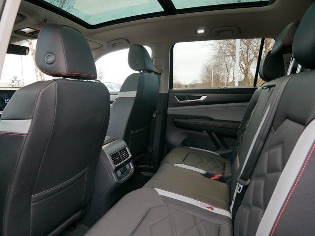 new 2025 Volkswagen Atlas car, priced at $45,975