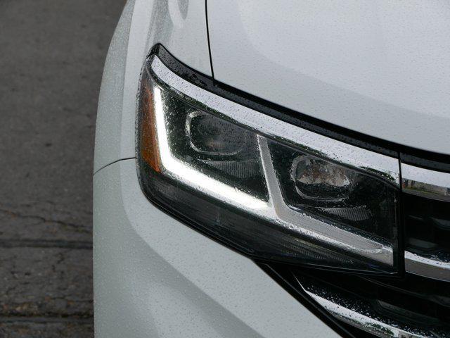 used 2022 Volkswagen Atlas Cross Sport car, priced at $26,995