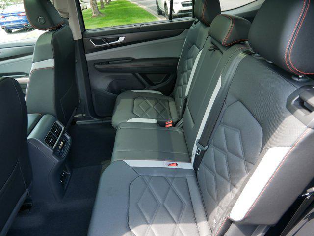 new 2025 Volkswagen Atlas car, priced at $47,914