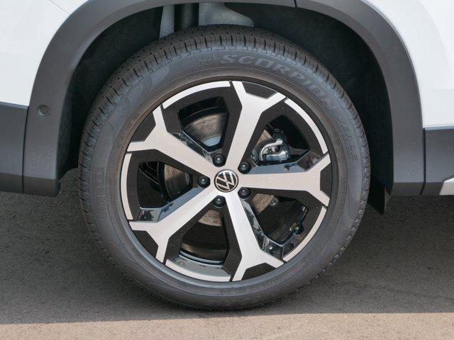new 2025 Volkswagen Tiguan car, priced at $35,815