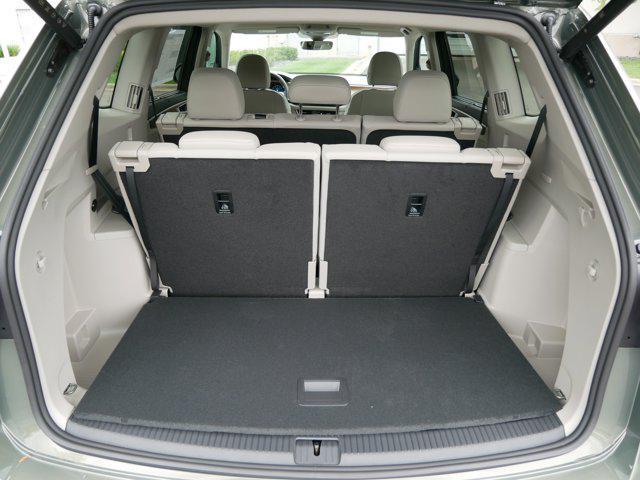 new 2025 Volkswagen Atlas car, priced at $44,514