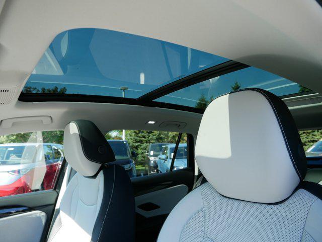 new 2025 Volkswagen Tiguan car, priced at $35,075