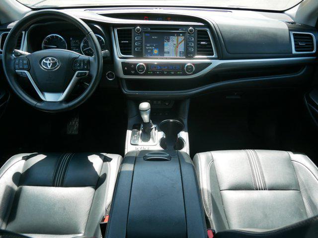 used 2018 Toyota Highlander car, priced at $27,975