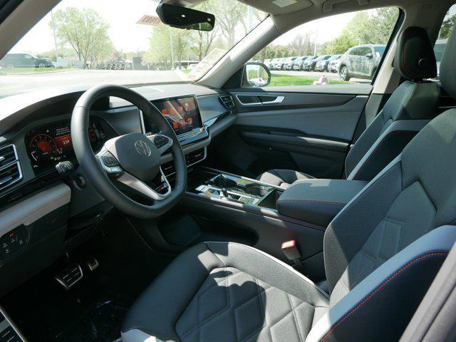 new 2025 Volkswagen Atlas car, priced at $48,339