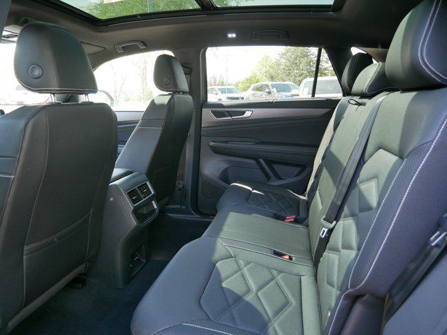 new 2025 Volkswagen Atlas Cross Sport car, priced at $45,540