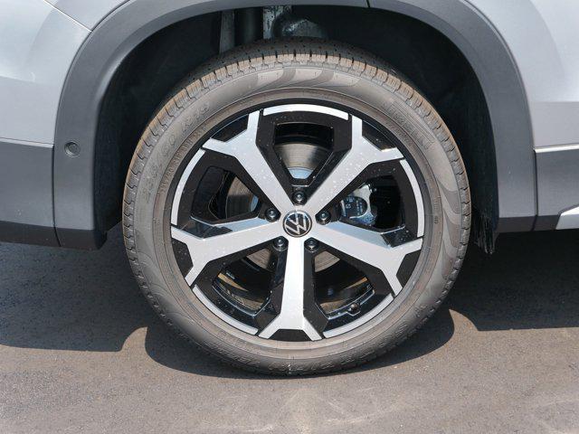 new 2025 Volkswagen Tiguan car, priced at $34,315