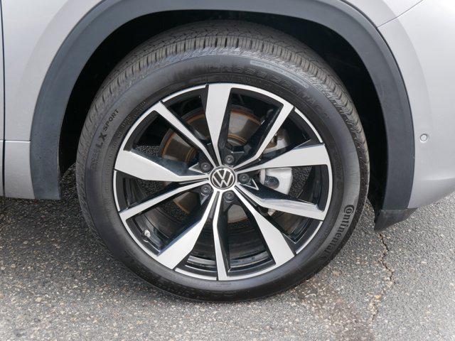 used 2024 Volkswagen Atlas car, priced at $44,975