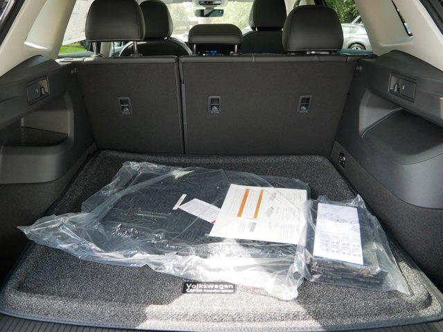 new 2025 Volkswagen Tiguan car, priced at $35,075